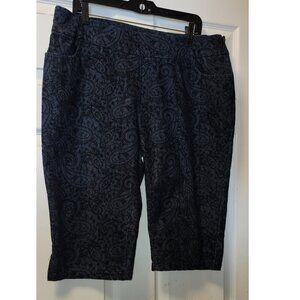 NWOT Stylish Devyn Lily Denim Paisley Capris Plus Petites Size 14P